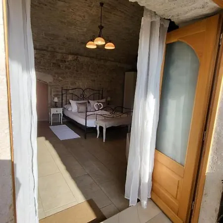 Stone House Apartments Didini Dvori Lumbarda Exterior photo