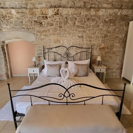 Stone House Apartments Didini Dvori Lumbarda Exterior photo