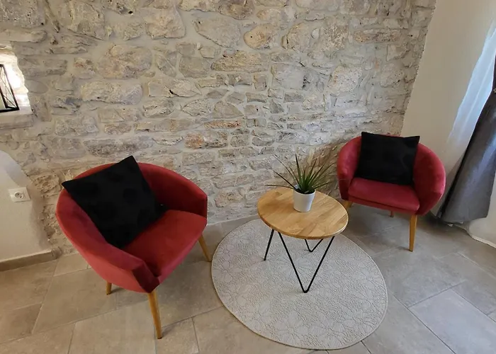 Stone House Apartments Didini Dvori Lumbarda