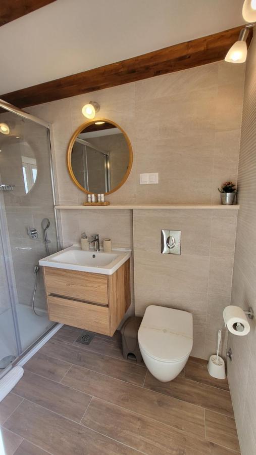 Stone House Didini Dvori Apartment *