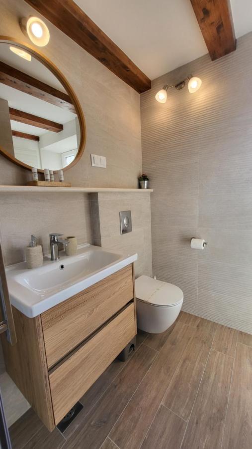 Stone House Didini Dvori Apartment Lumbarda