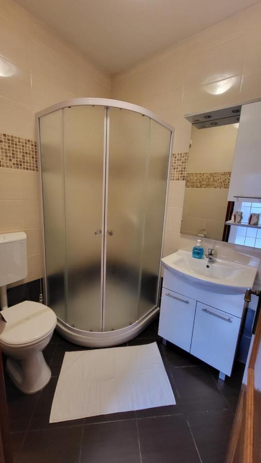 Stone House Didini Dvori Apartment