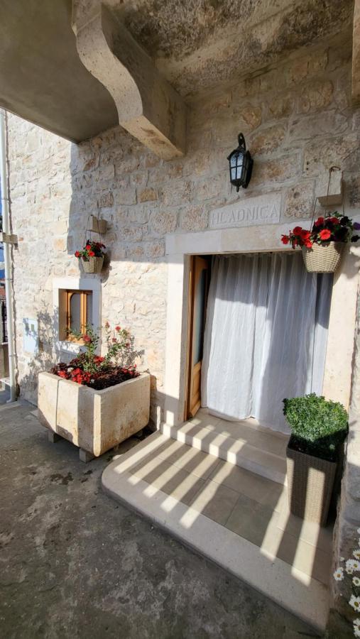 Apartment Stone House Didini Dvori Lumbarda