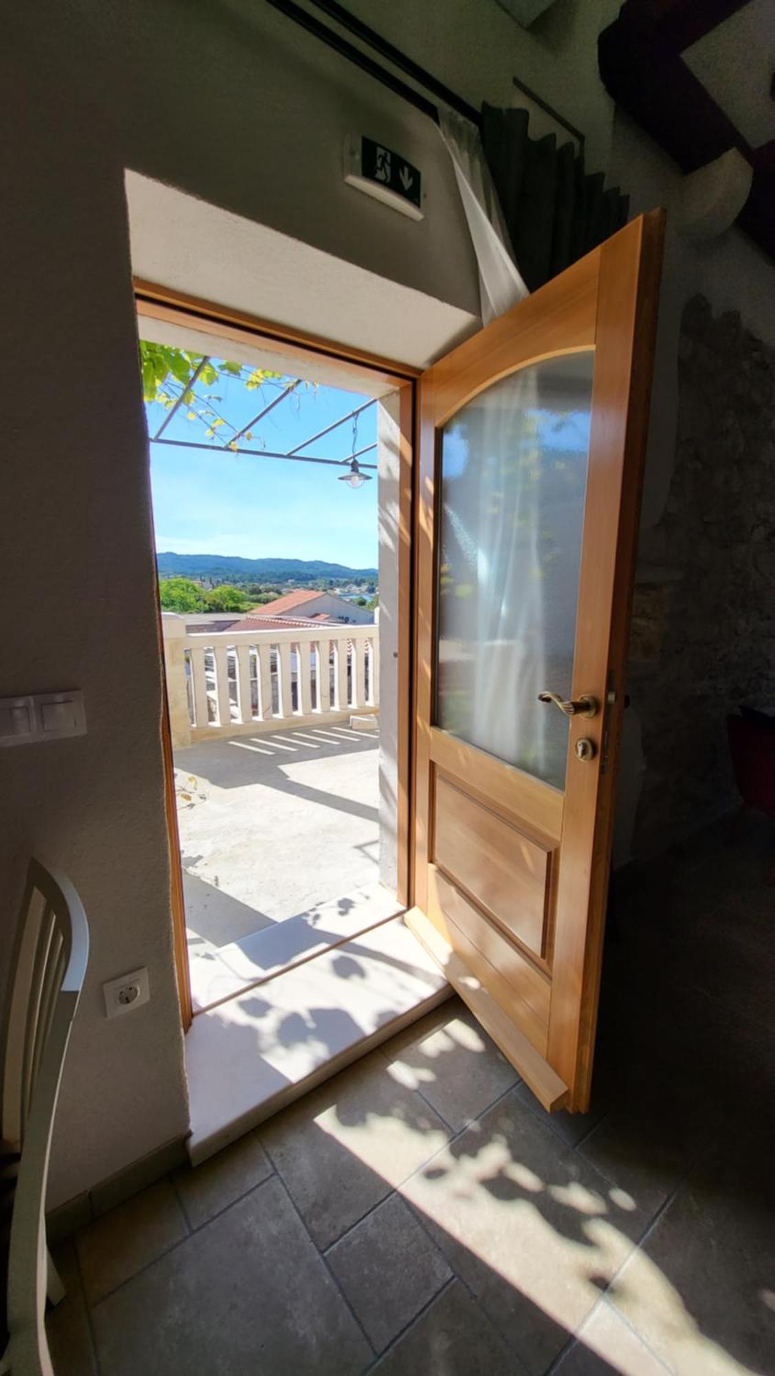 Apartment Stone House Didini Dvori Lumbarda