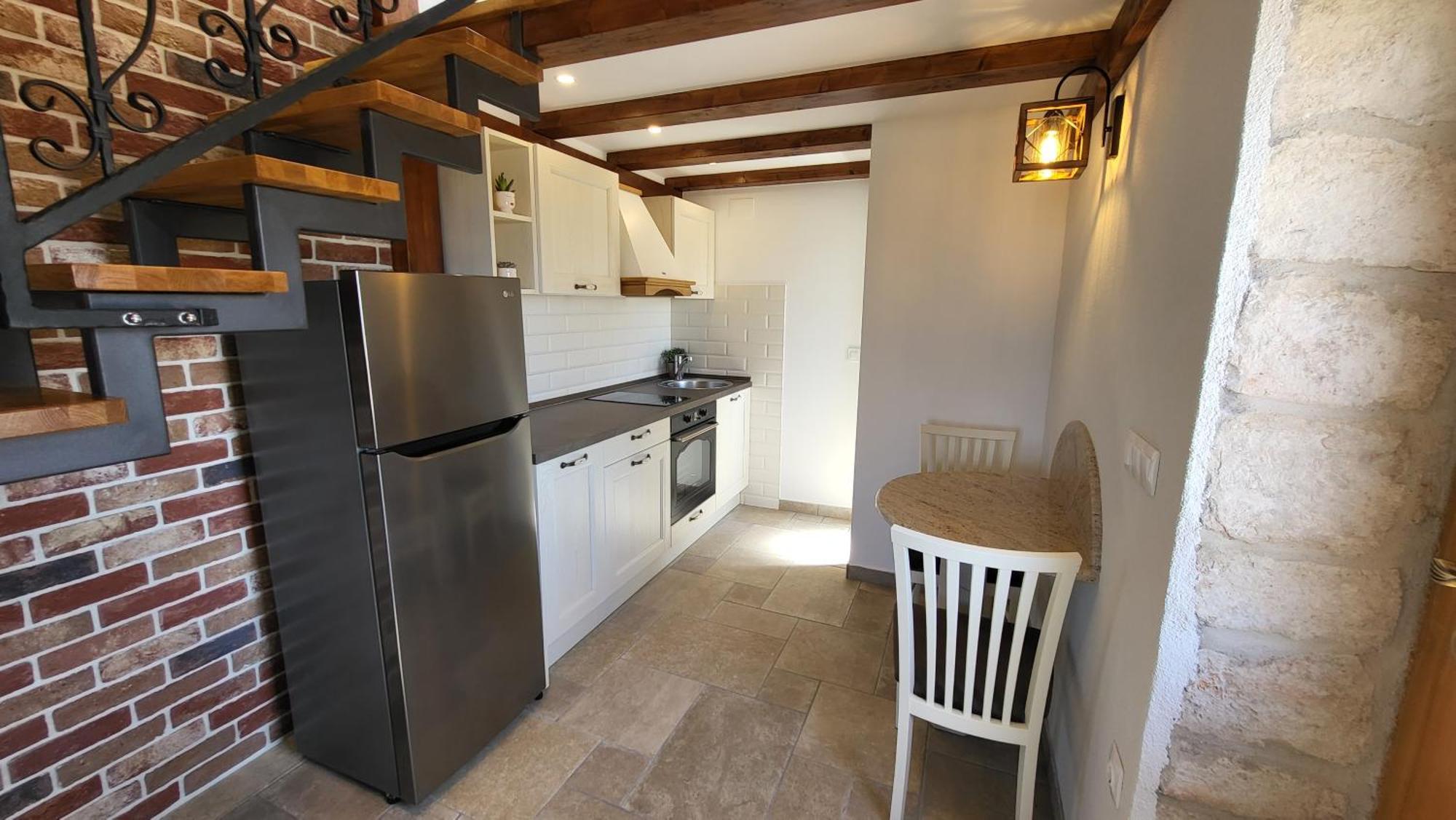 Stone House Didini Dvori Apartment