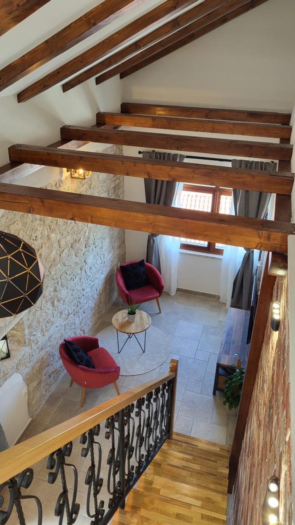 Apartment Stone House Didini Dvori
