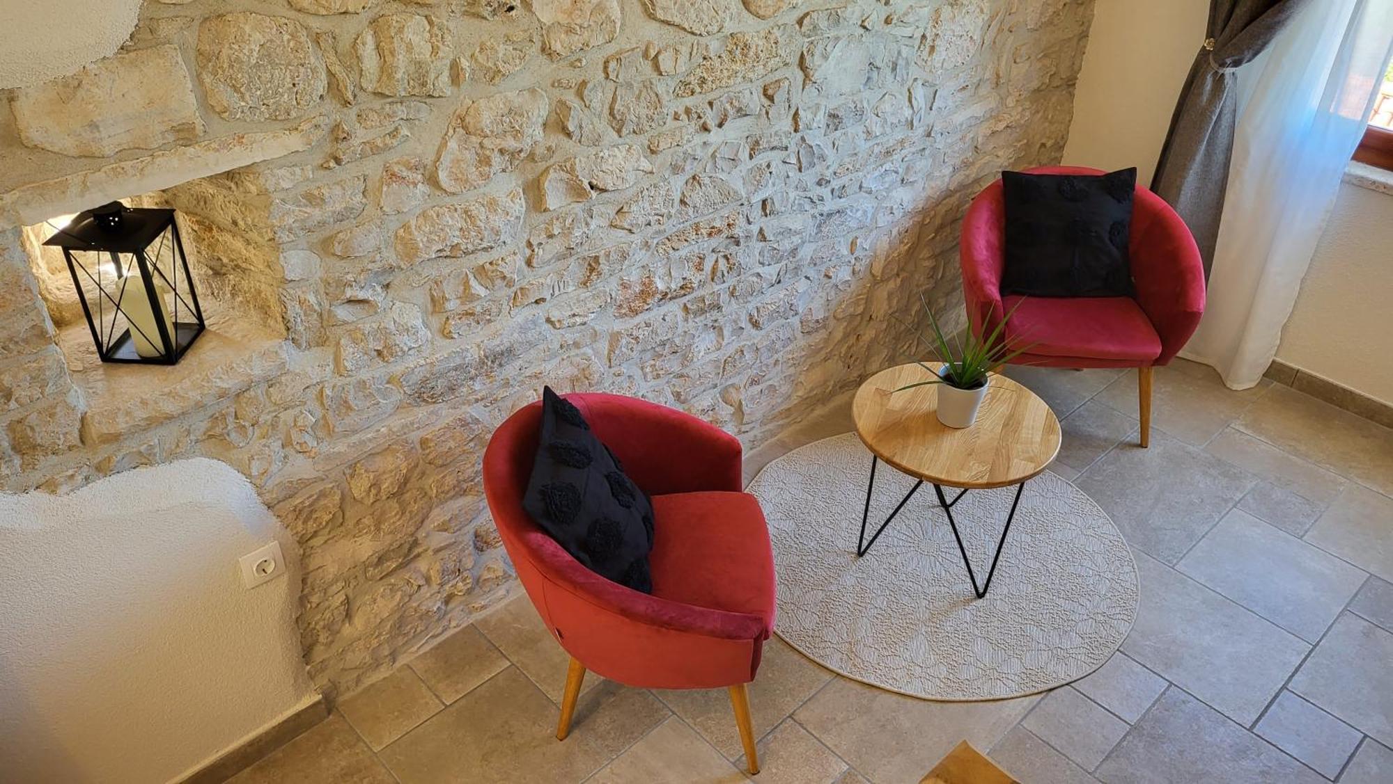 Stone House Didini Dvori Apartment *